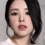 Zoie Tam