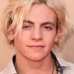 Ross Lynch