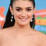 Eva Carlton
