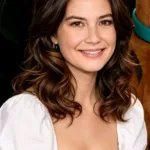 Eva Carlton