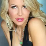 Madeleine Wade