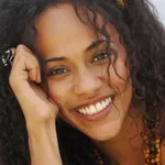Naruna Costa