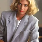 Kelly McGillis