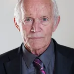 Lance Henriksen