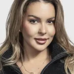 Sara Chafak