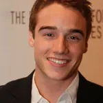 Brando Eaton