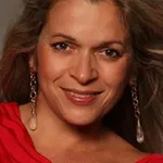 Mônica Rossi