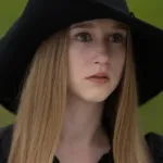 Zoe Benson