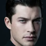 Graham Phillips