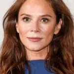 Anna Friel
