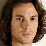 Santiago Cabrera