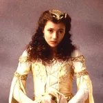 Mia Sara