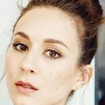 Troian Bellisario