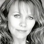 Stephanie Chambers