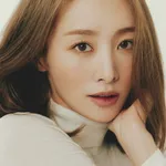 Nicole Jung