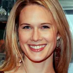 Stephanie March