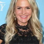 Barbara Alyn Woods