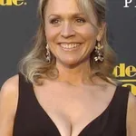 Barbara Alyn Woods