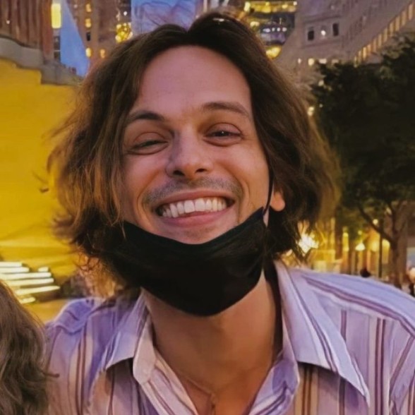 elliot M