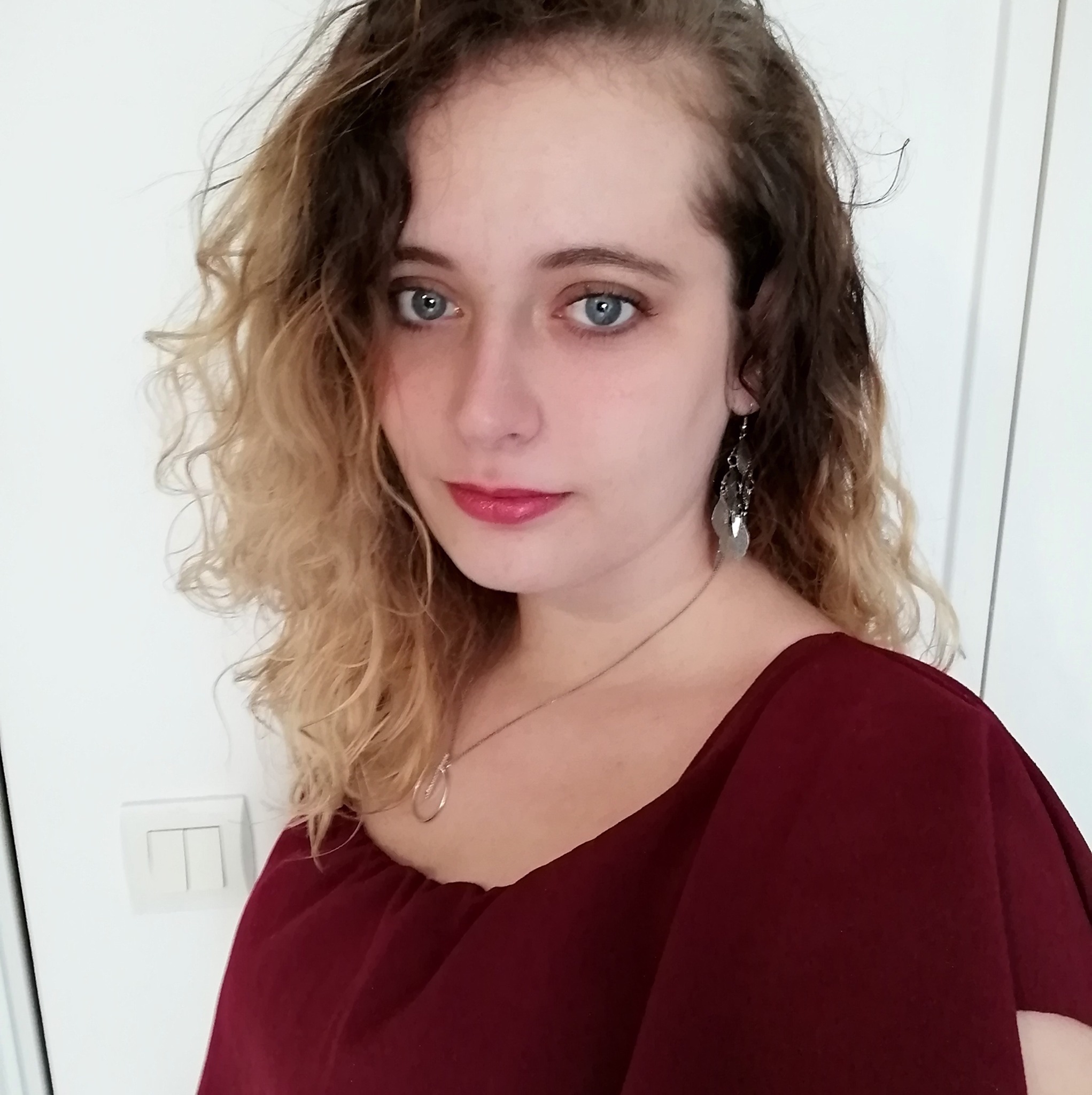 Elisa Dlv