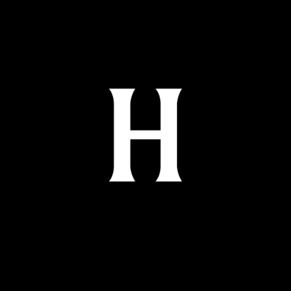 H D