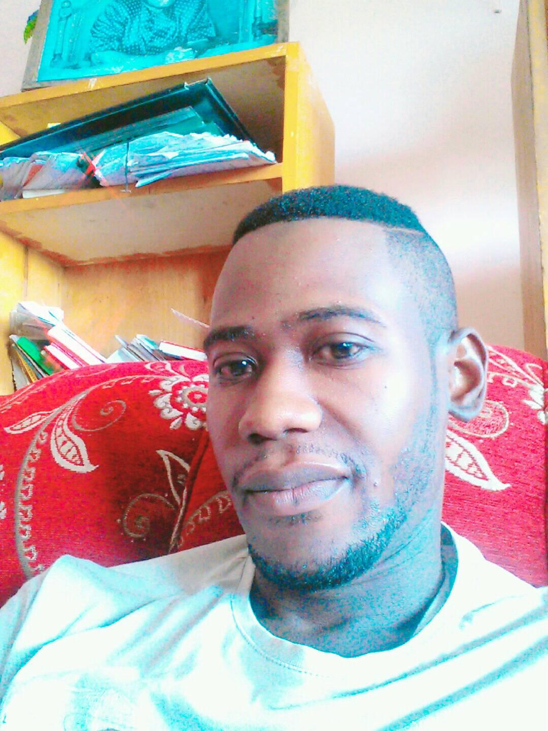 Ariel Hambanou
