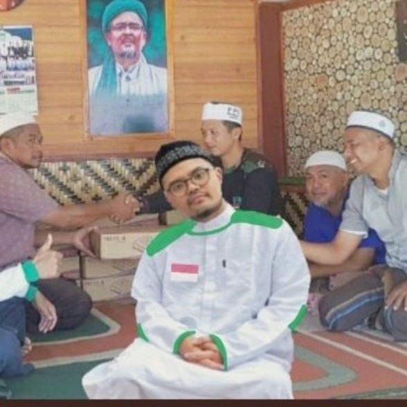Adam Mat Gopur