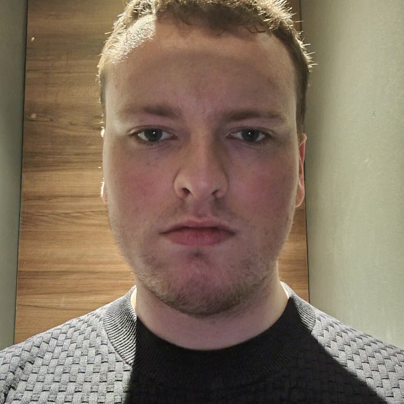 Lewis Cosgrove